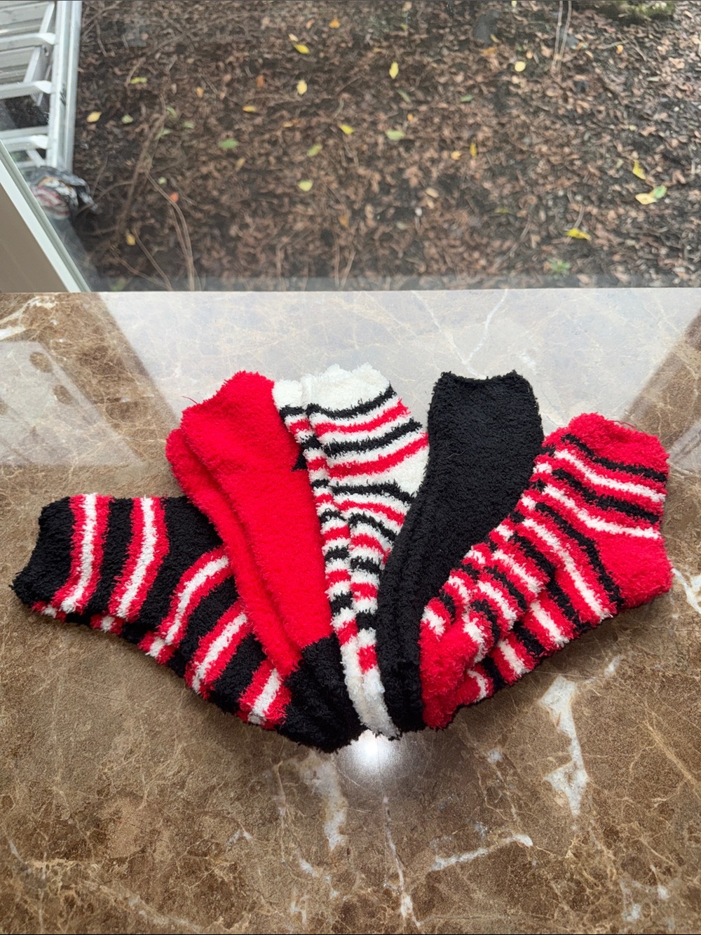 Men's Plush Low-Cut Socks - Red, Black & White (3 Pair)